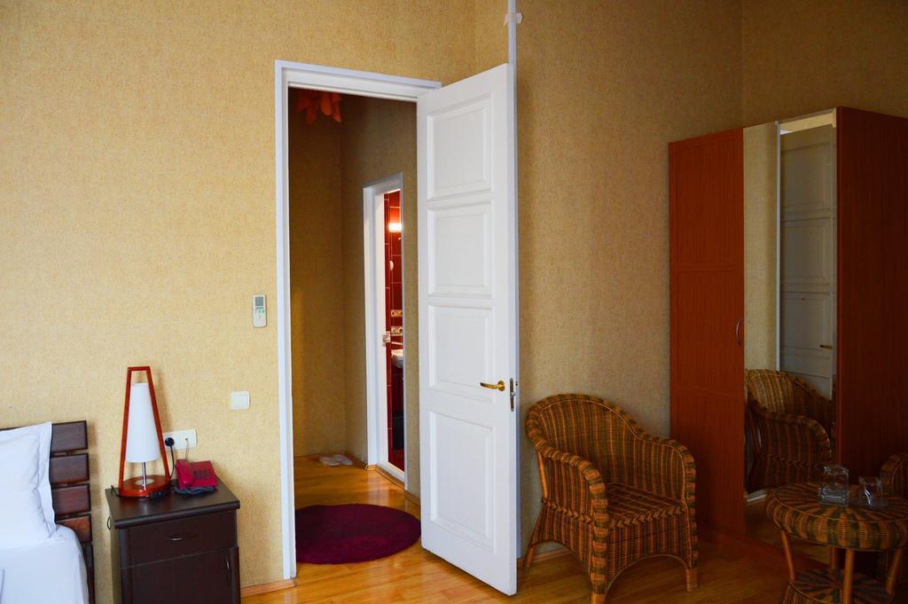 Argo Palace Tbilisi Phòng bức ảnh